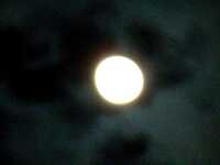  07-4-4moon.jpg 