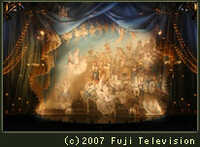  corteo-curtain.jpg 